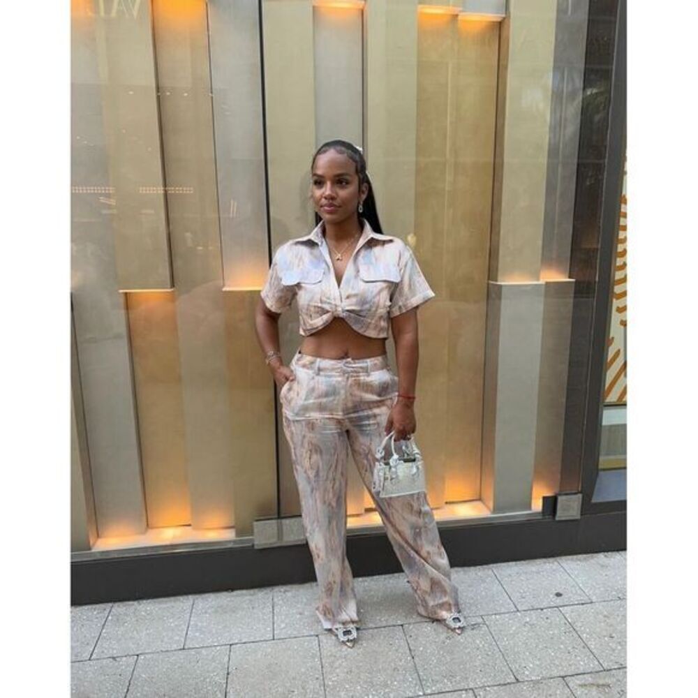 Micas set High Waisted Full-length Straight Leg Pants Twist Hem Crop Shirt M